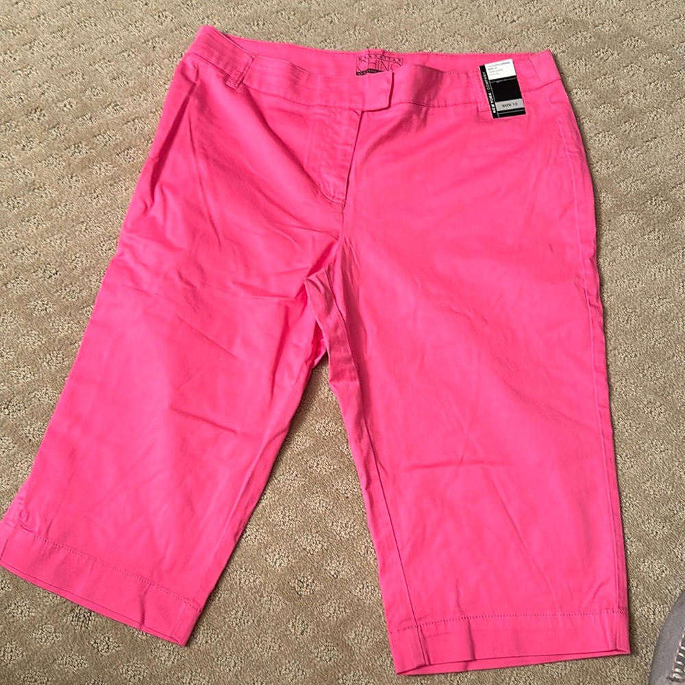 New York & Co Pedal Pushers. Bright pink. Size 12